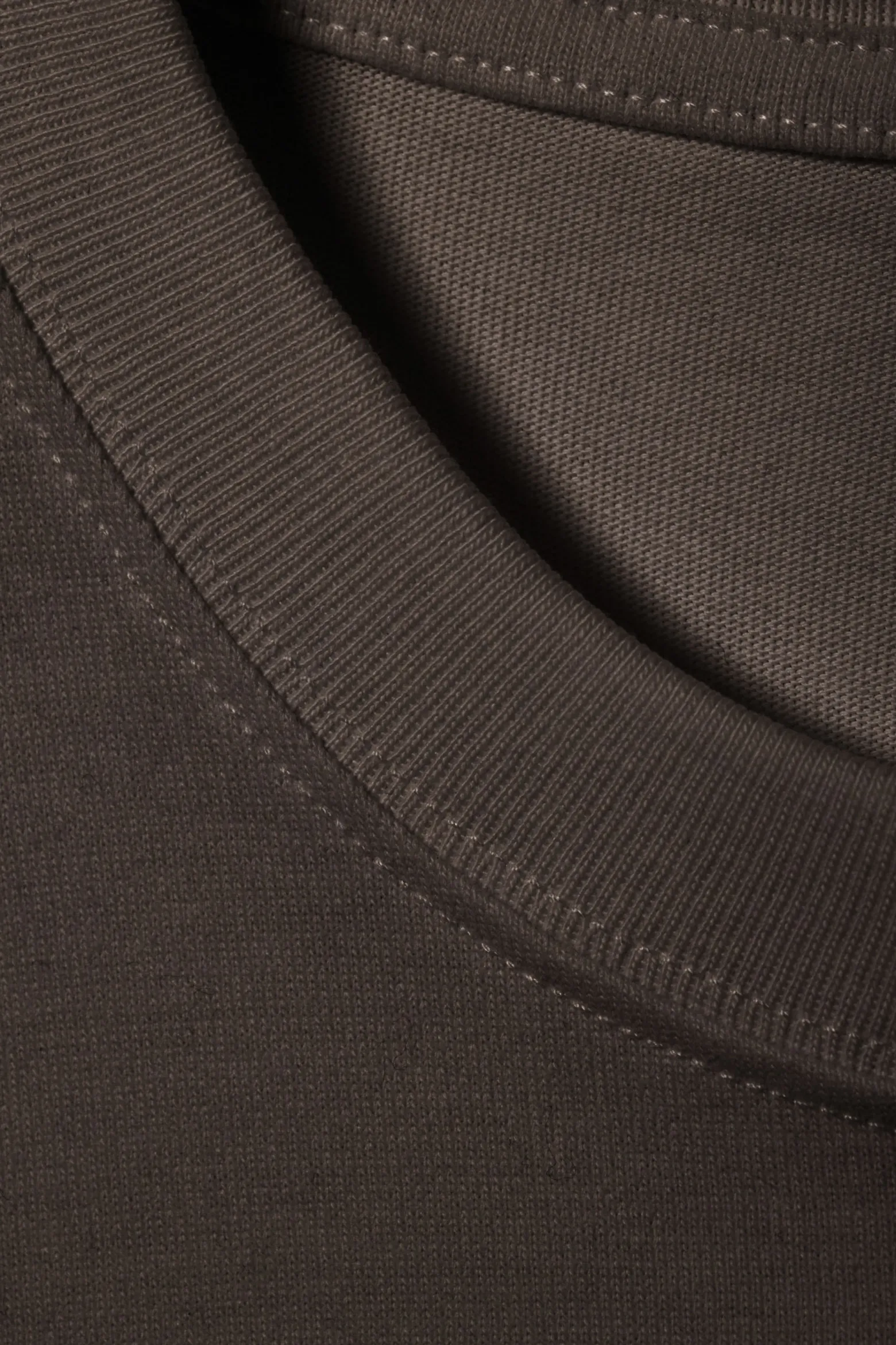 TOLLES LONGSLEEVE IN BOXY-PASSFORM|Weekday New