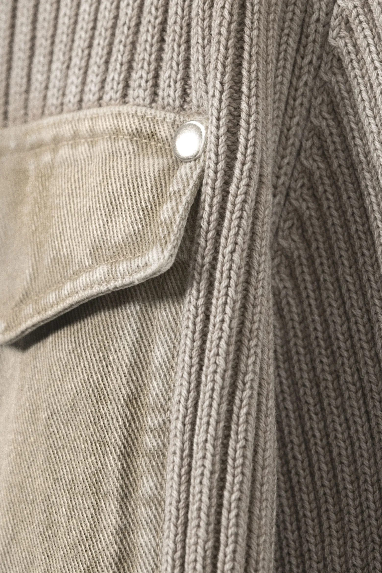 VERWASCHENER RIPPSTRICK-CARDIGAN MIT ZIPPER|Weekday Clearance