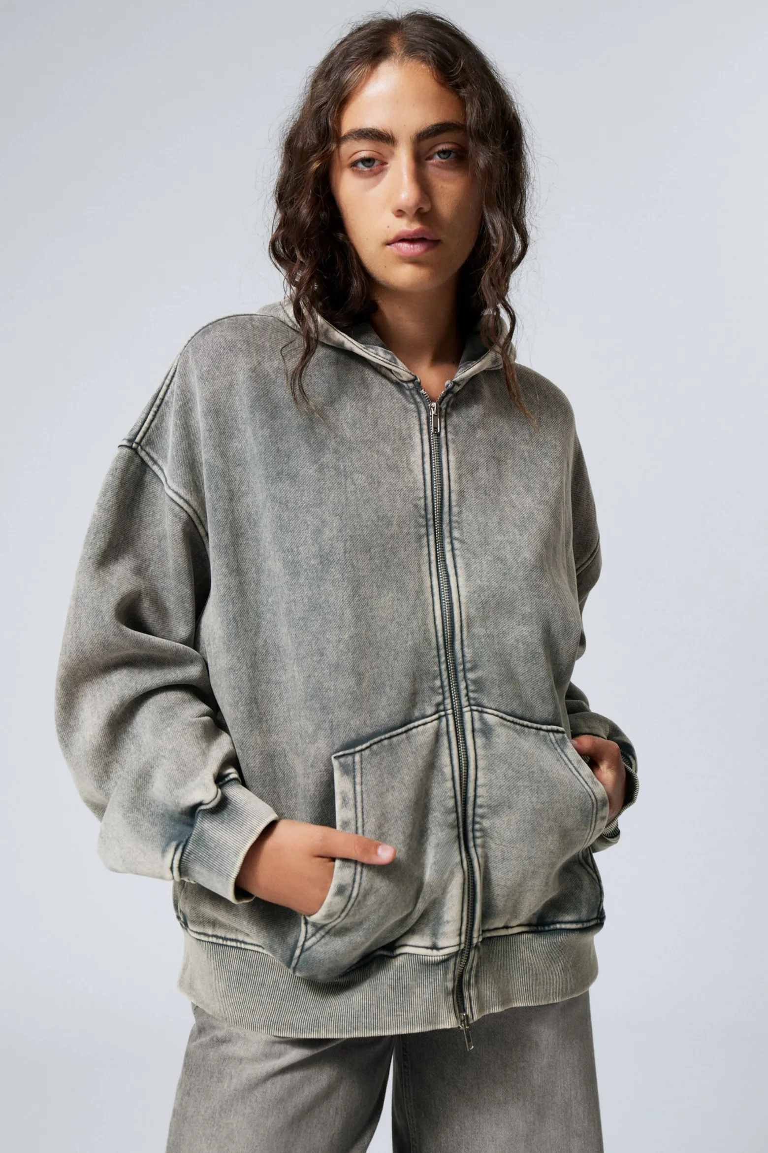 WASHED LOOSE FIT ZIP HOODIE|Weekday Discount