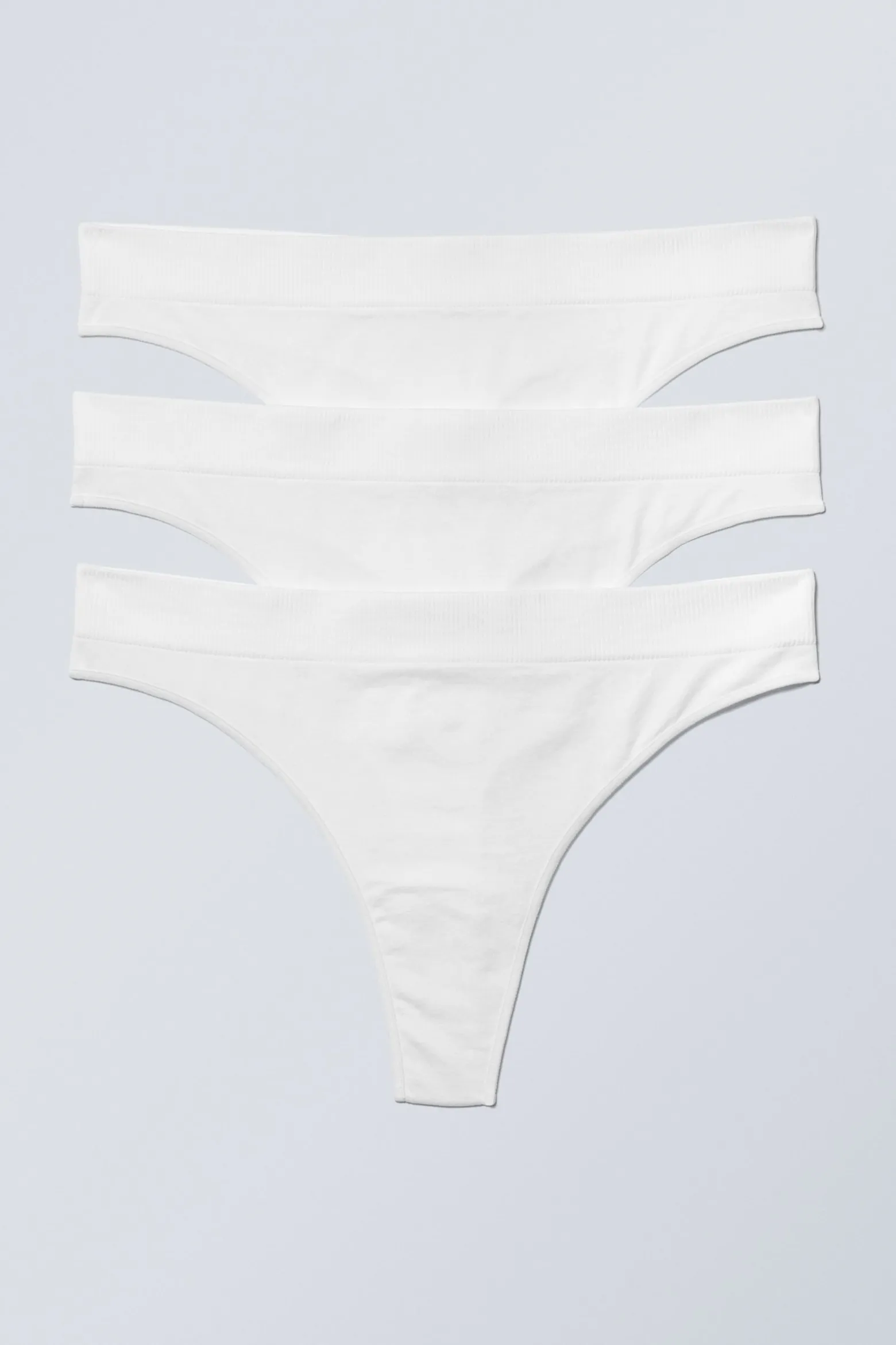 WEICHE TANGAS CAT, 3ER-PACK|Weekday Sale