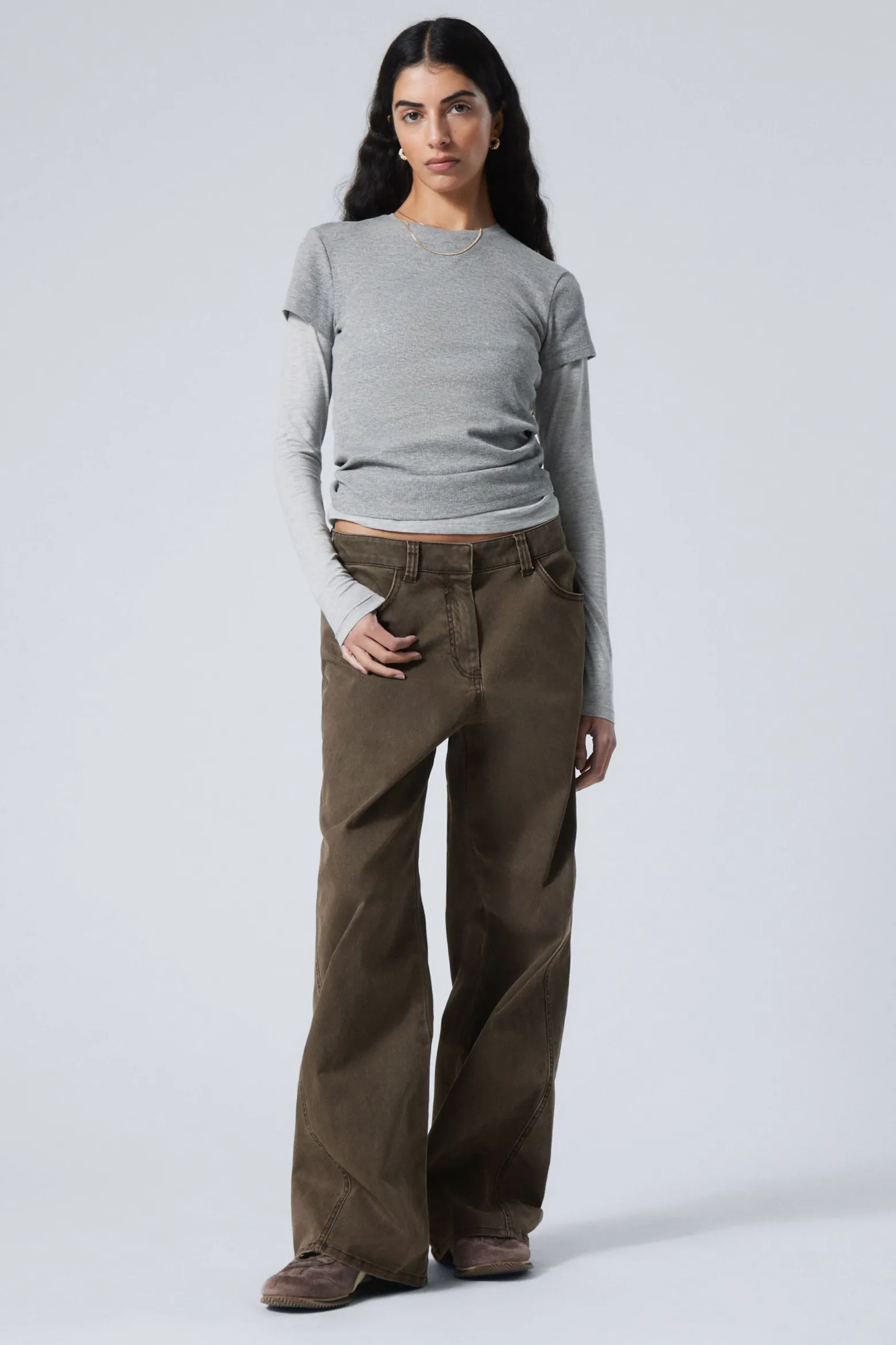 WEITE BAUMWOLLHOSE IN WASHED-OPTIK|Weekday Store