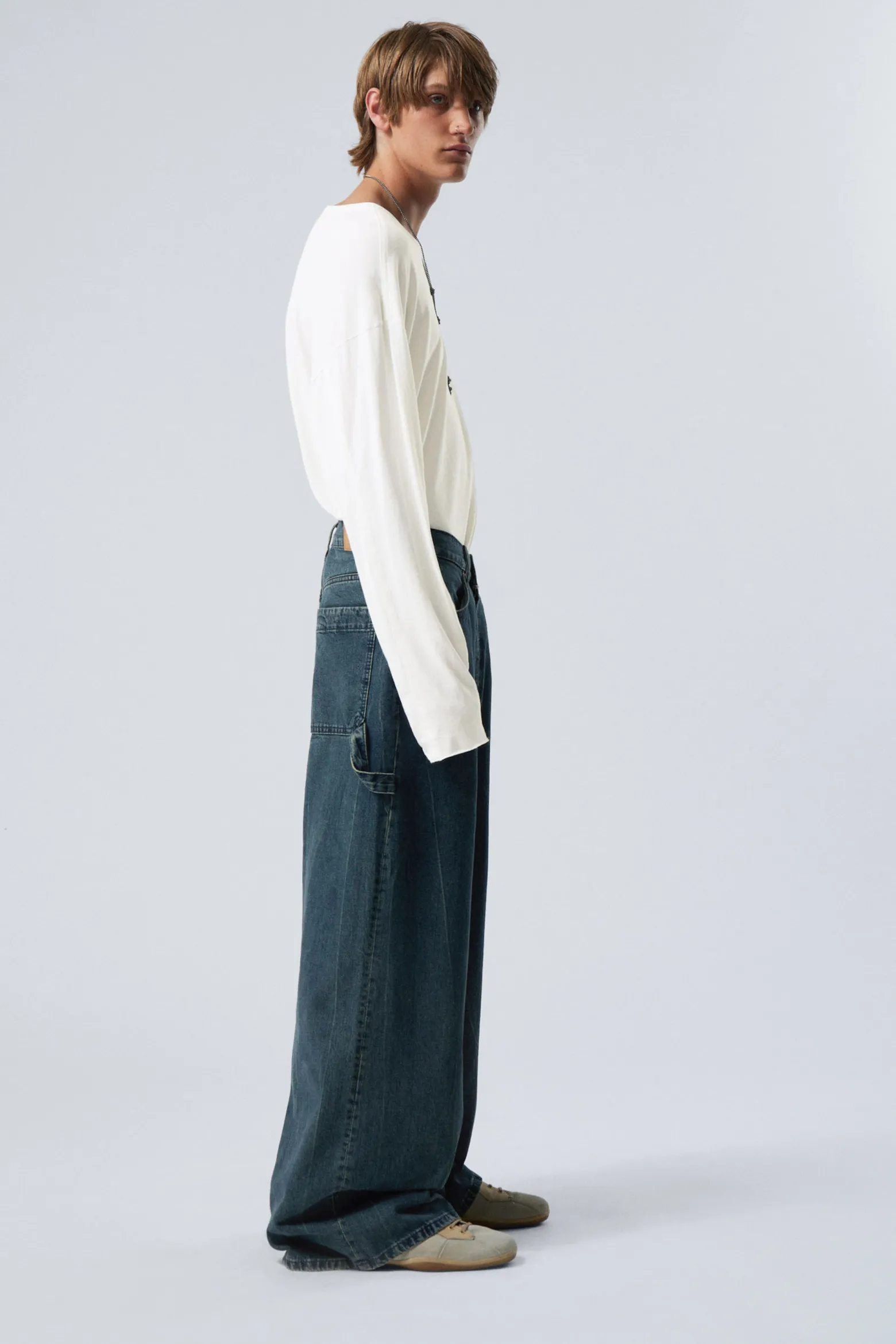 WEITE ZIMMERMANNSJEANS MIT NORMALER TAILLE|Weekday Best