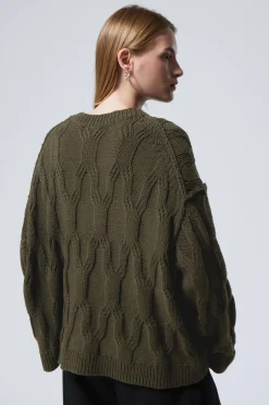ZOPFSTRICKPULLOVER MIT LOCKERER PASSFORM|Weekday Flash Sale